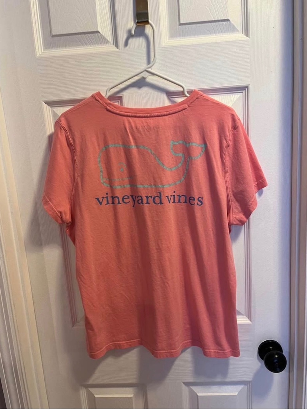 Vineyard Vines Coral Chest Pocket Tee - Picture 2 of 2